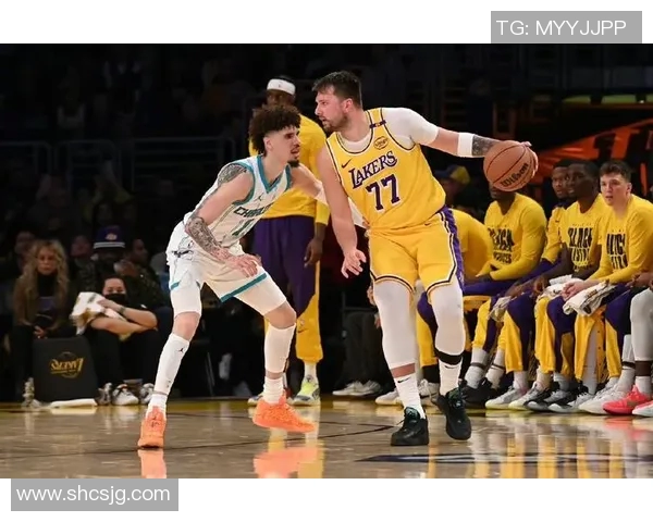 洛杉矶湖人队大胜密尔沃基雄鹿，东契奇空砍41分